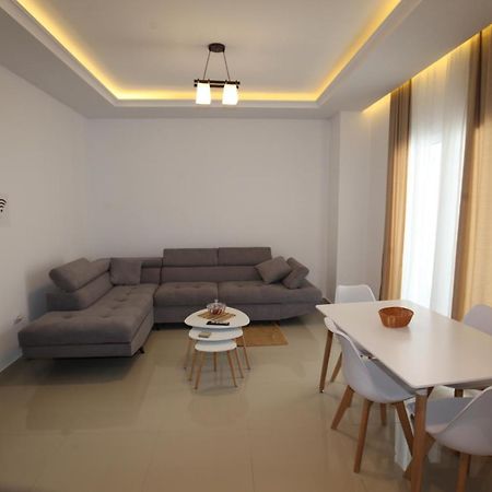 Deda Apartments Sarandë Eksteriør billede