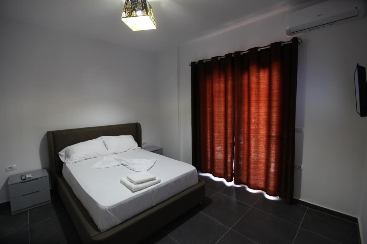 Deda Apartments Sarandë Eksteriør billede