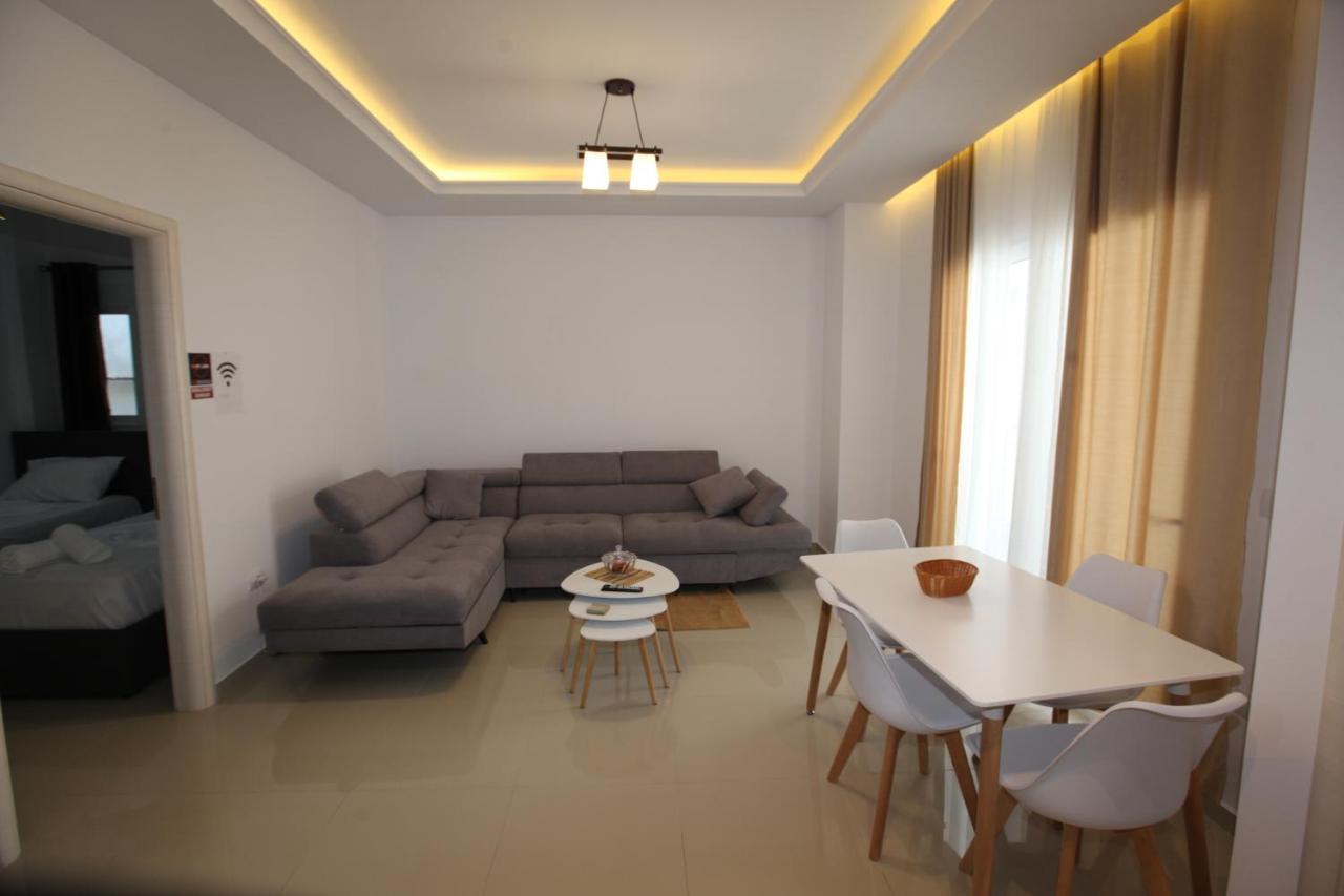 Deda Apartments Sarandë Eksteriør billede