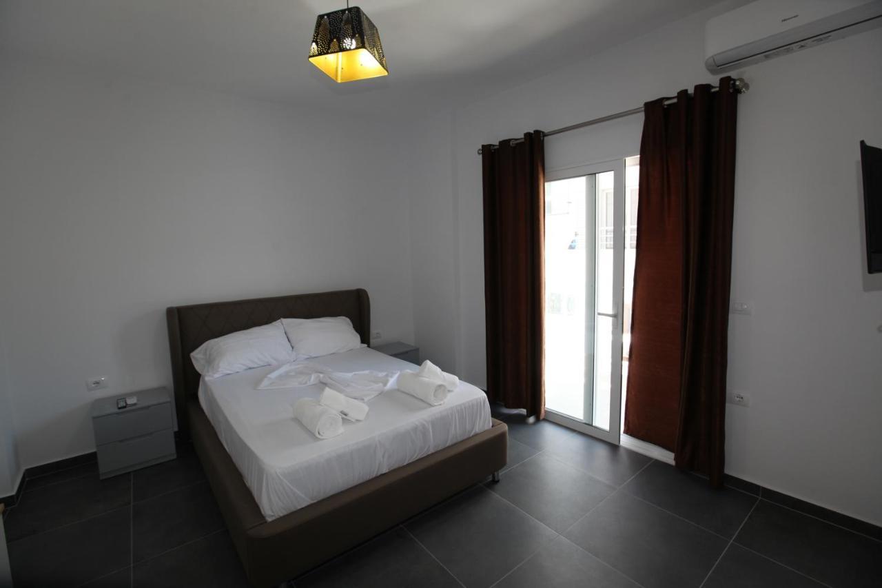 Deda Apartments Sarandë Eksteriør billede