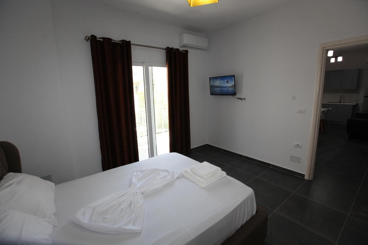 Deda Apartments Sarandë Eksteriør billede