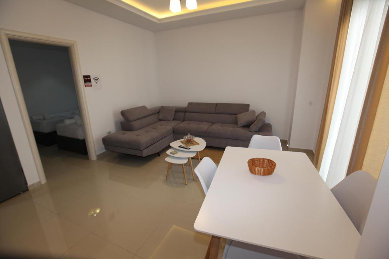 Deda Apartments Sarandë Eksteriør billede