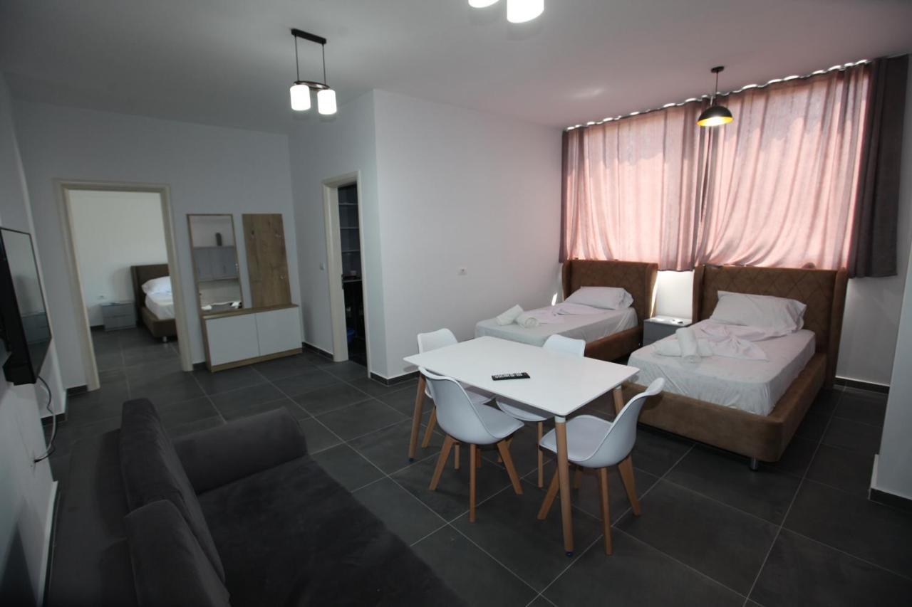 Deda Apartments Sarandë Eksteriør billede
