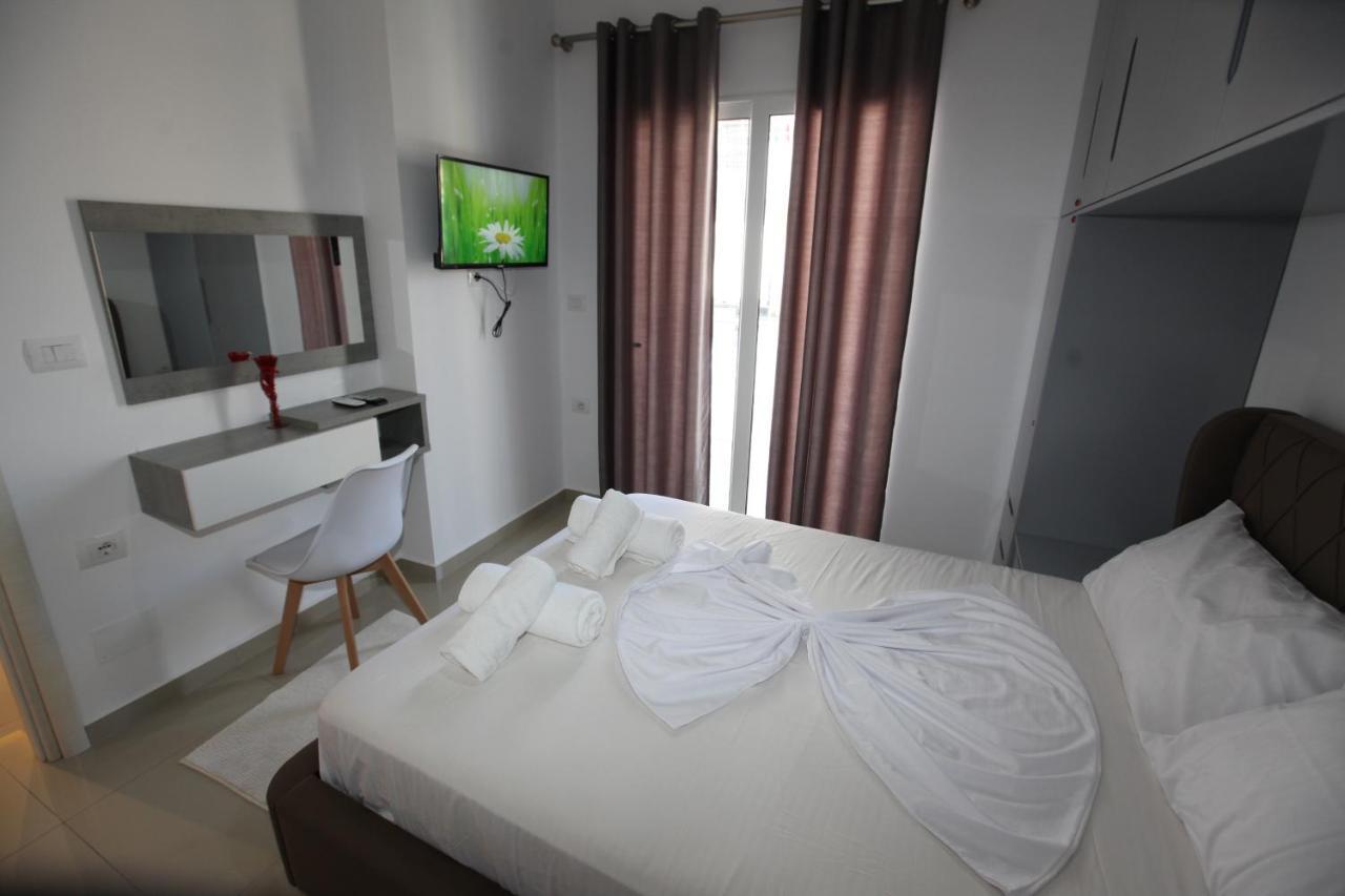 Deda Apartments Sarandë Eksteriør billede