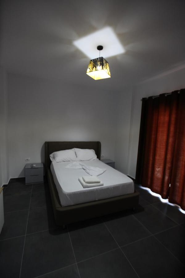 Deda Apartments Sarandë Eksteriør billede