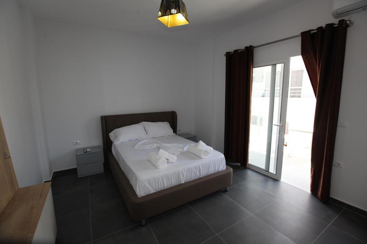 Deda Apartments Sarandë Eksteriør billede