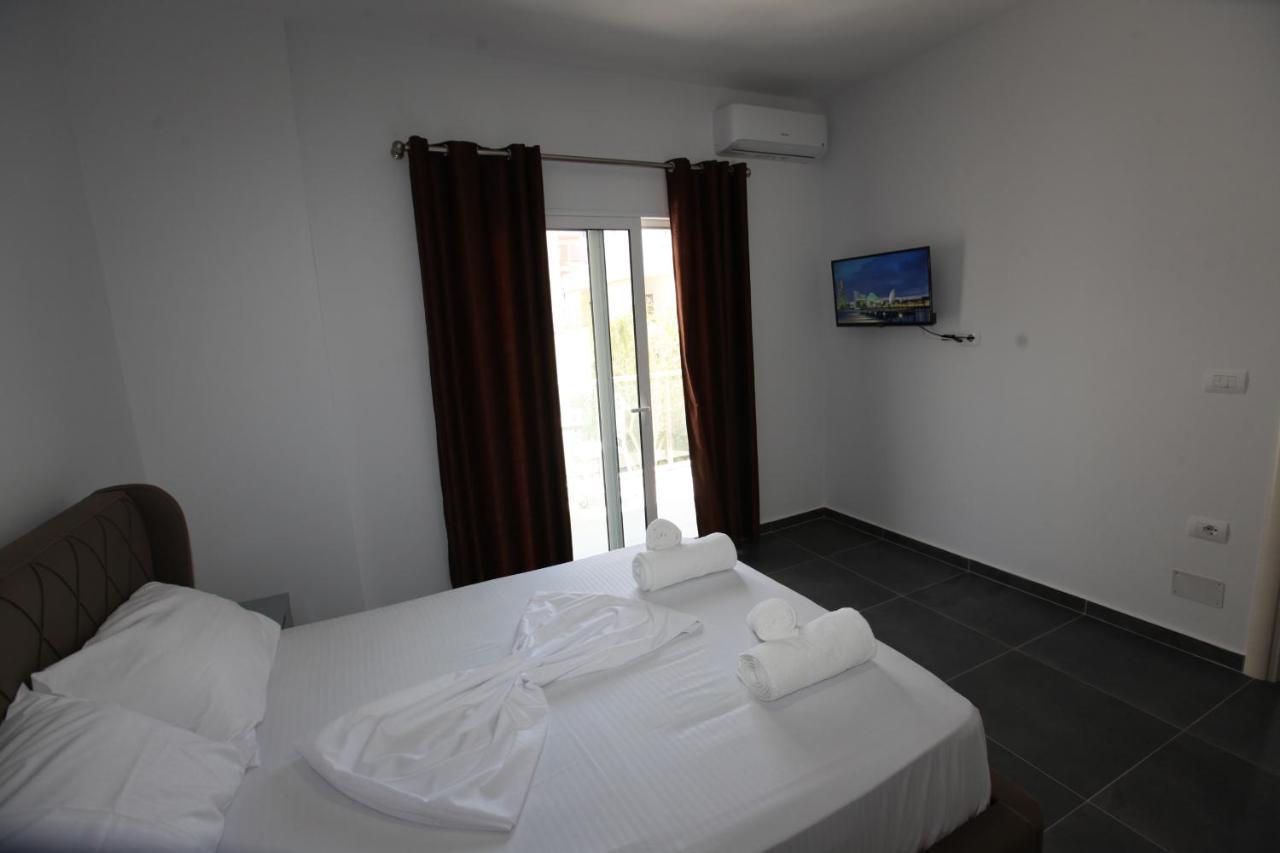 Deda Apartments Sarandë Eksteriør billede